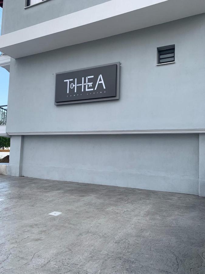Thea Comfy Living Aparthotel Vrasná Exteriör bild