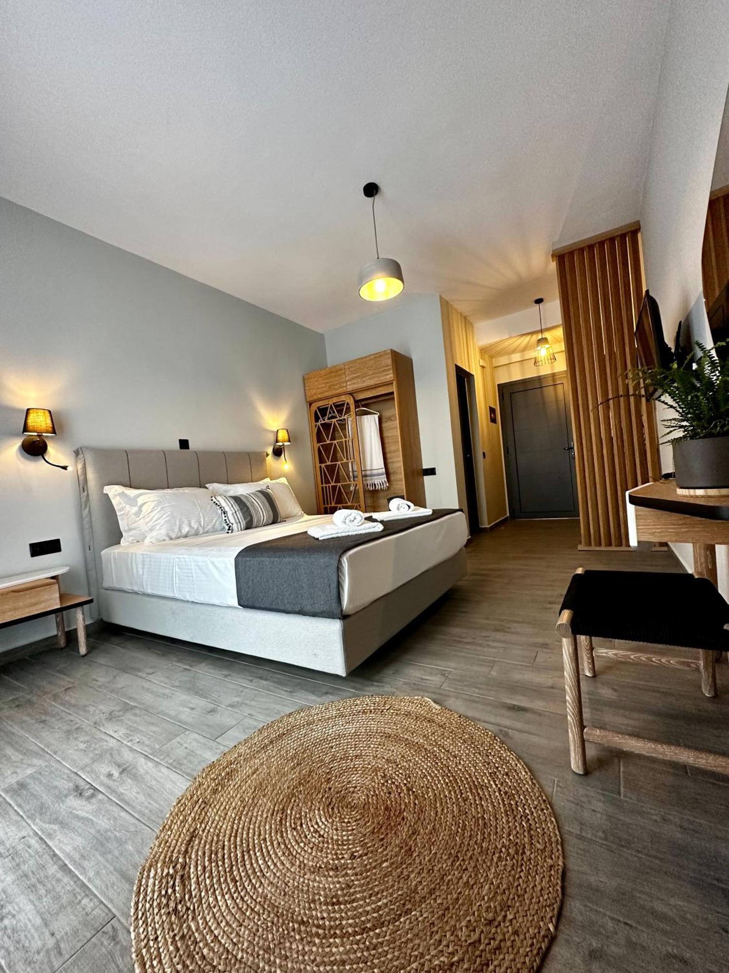 Thea Comfy Living Aparthotel Vrasná Exteriör bild